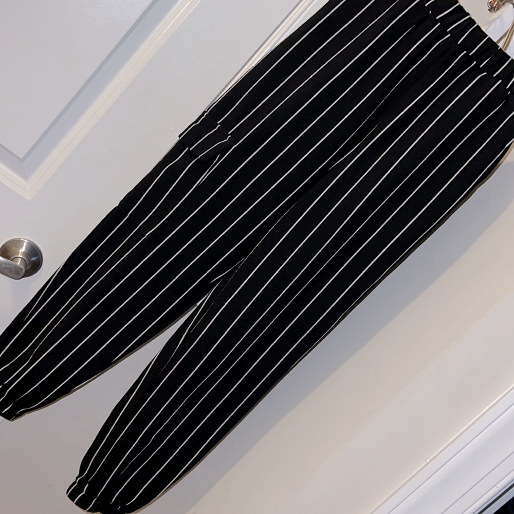 🔥 Joggers - Picture 3 of 5